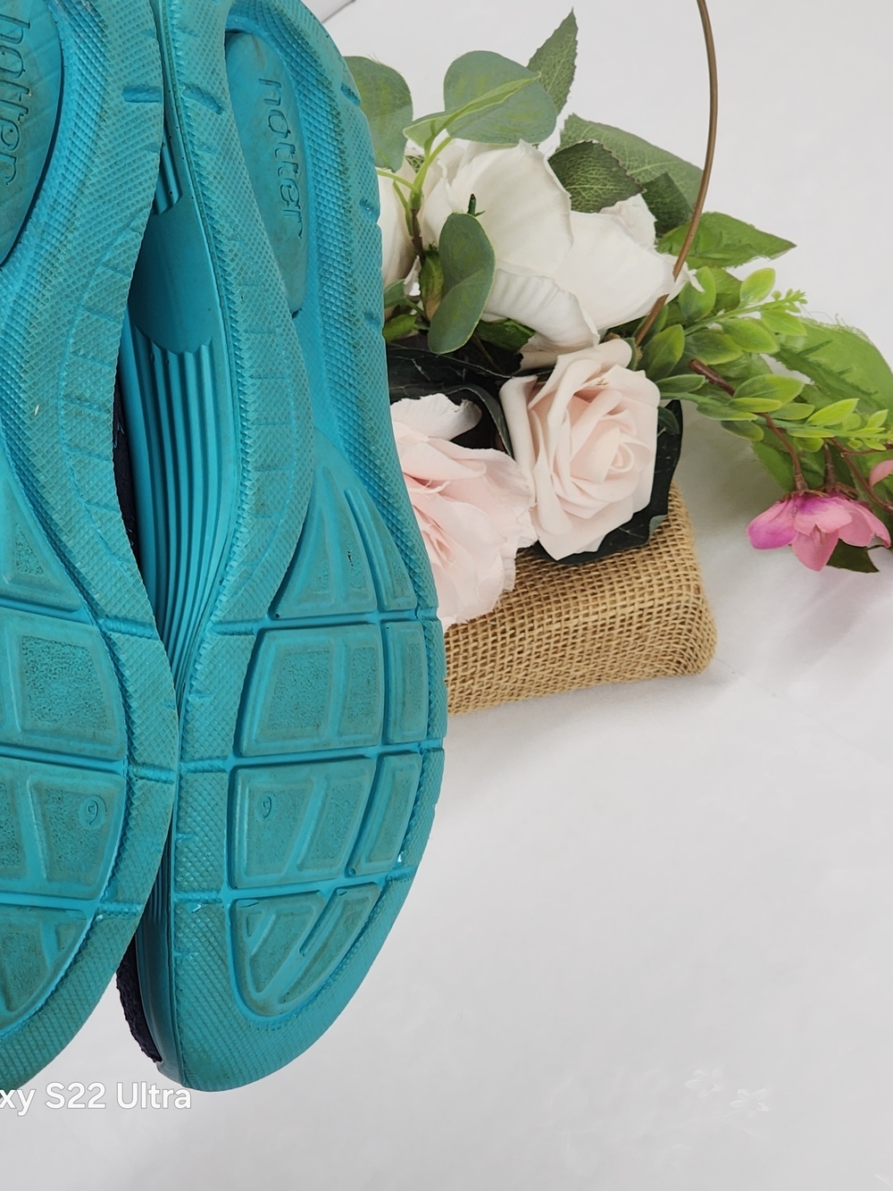 Comfortable Women's Navy and Teal Casual Sneakers - Picture 6 of 7